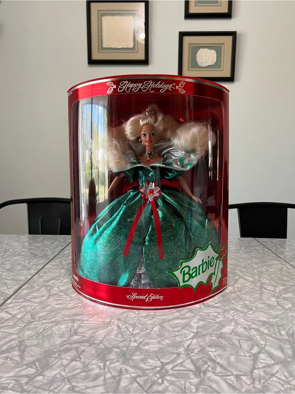1995 Vintage Happy Holiday Barbie